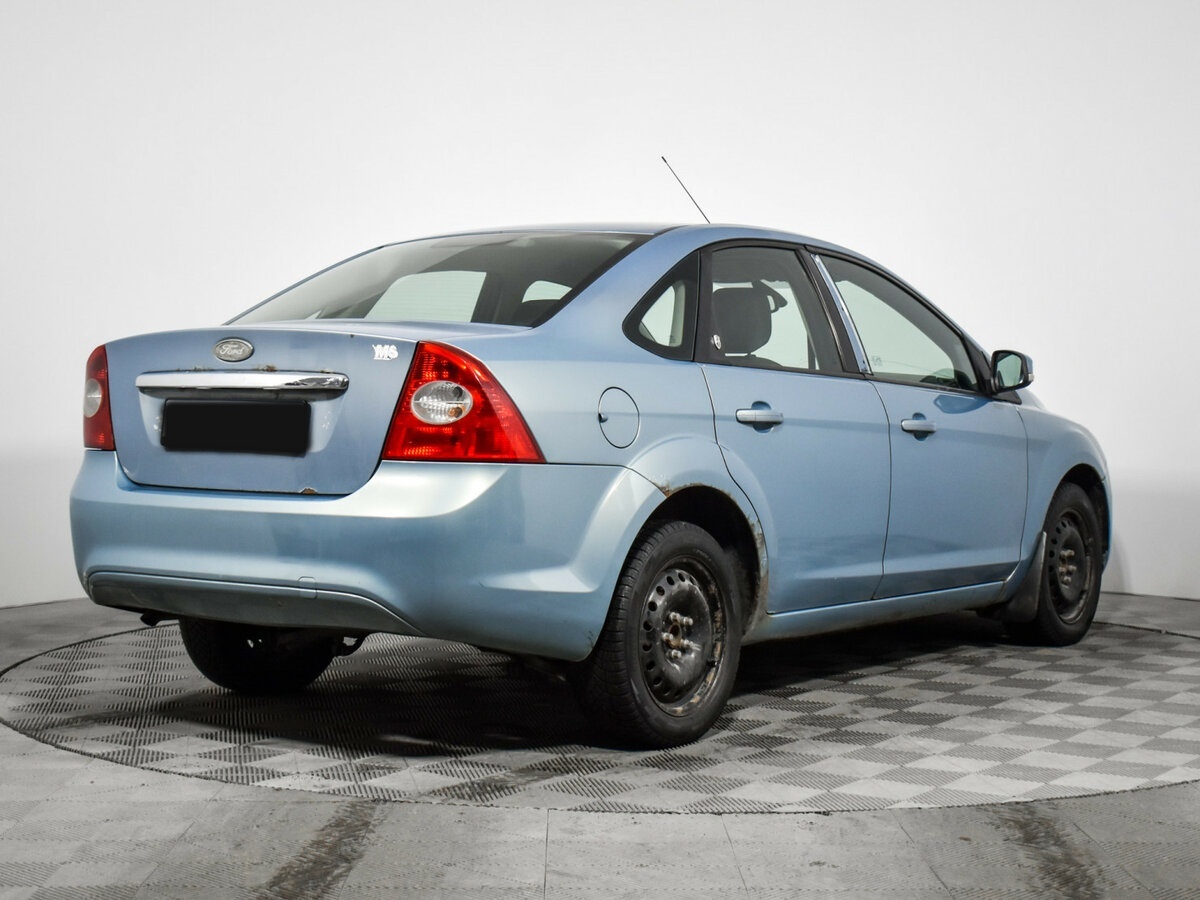 Купить Ford Focus с пробегом. Фото: #3