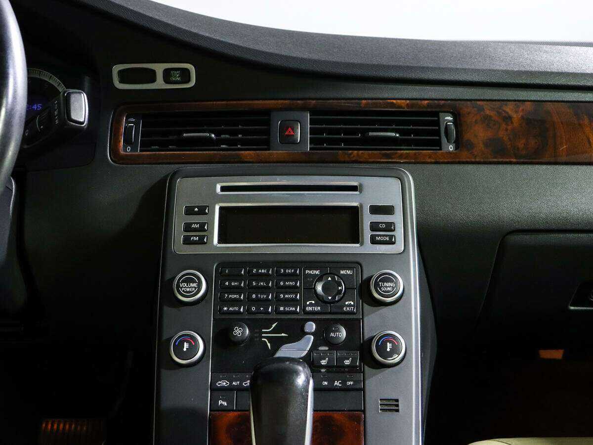 Купить Volvo S80 с пробегом. Фото: #9