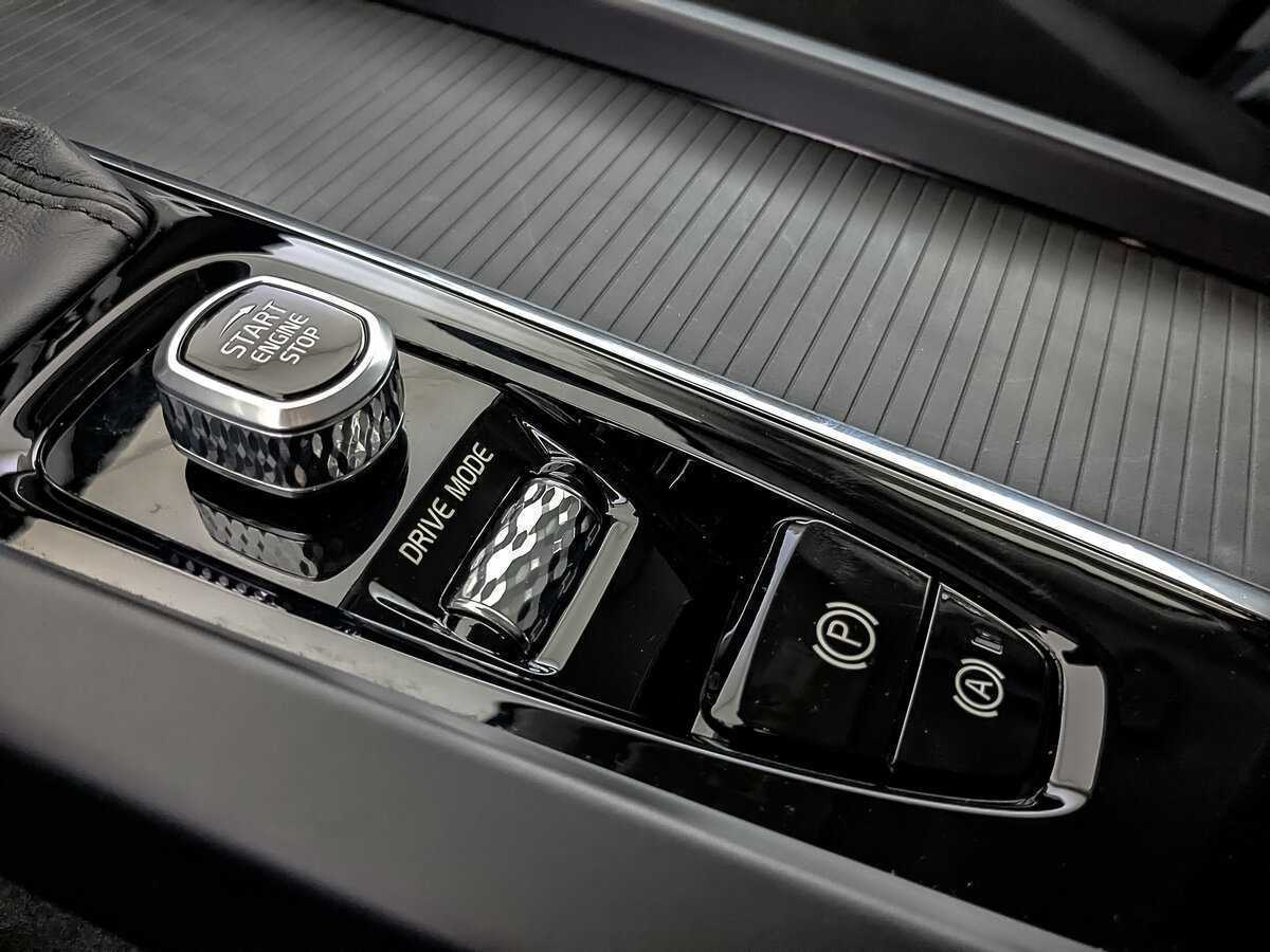Купить Volvo XC60 с пробегом. Фото: #22