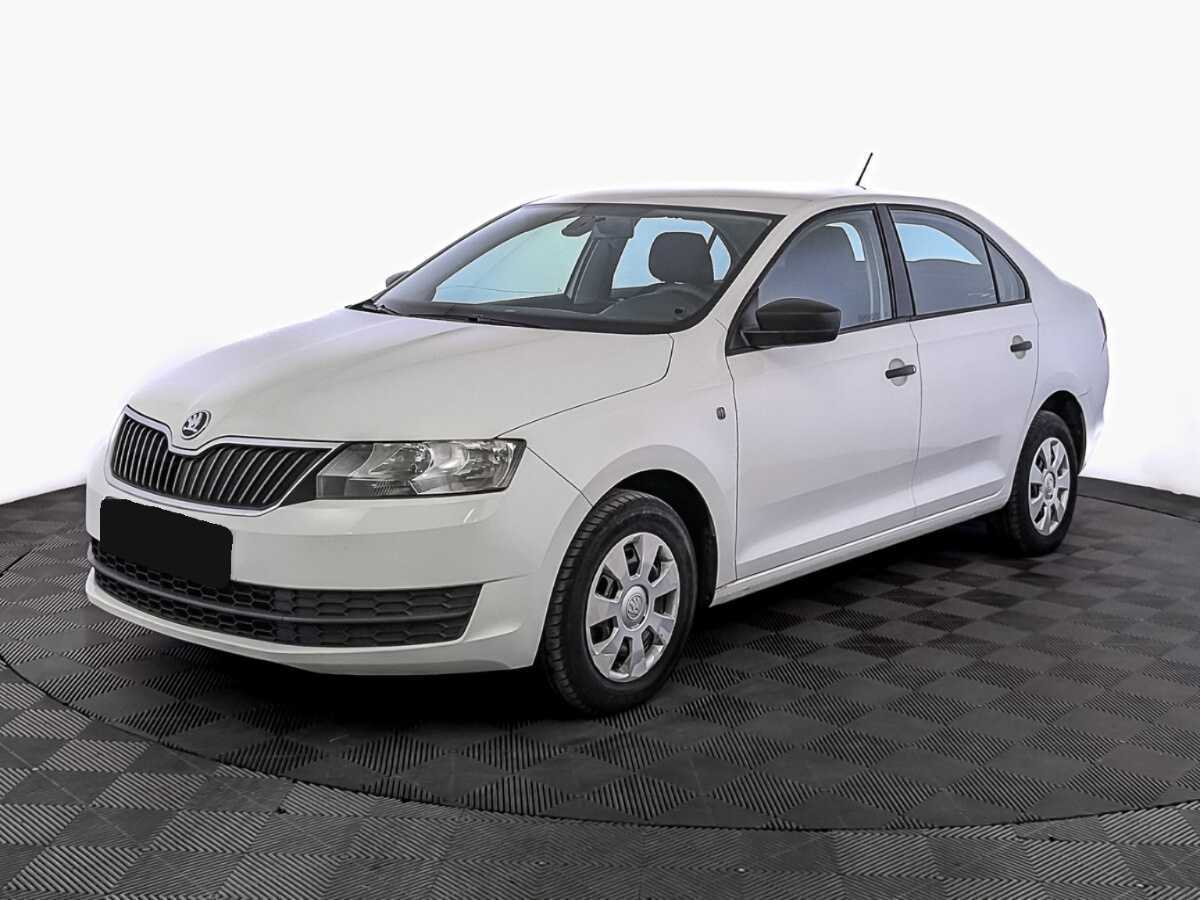 Купить Skoda Rapid с пробегом. Посмотреть фото