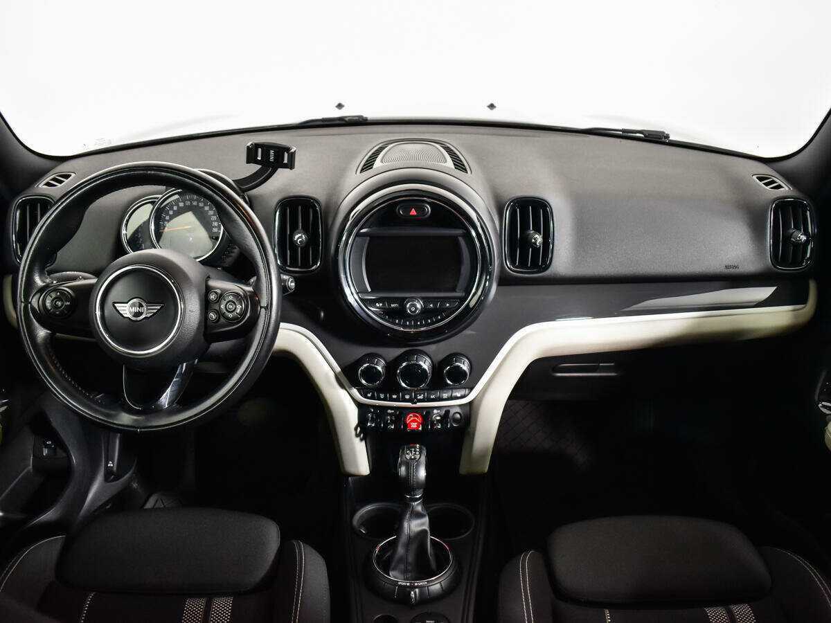 Купить Mini Countryman с пробегом. Фото: #10