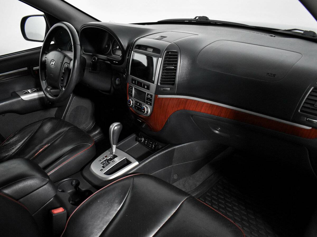 Купить Hyundai Santa Fe с пробегом. Фото: #12