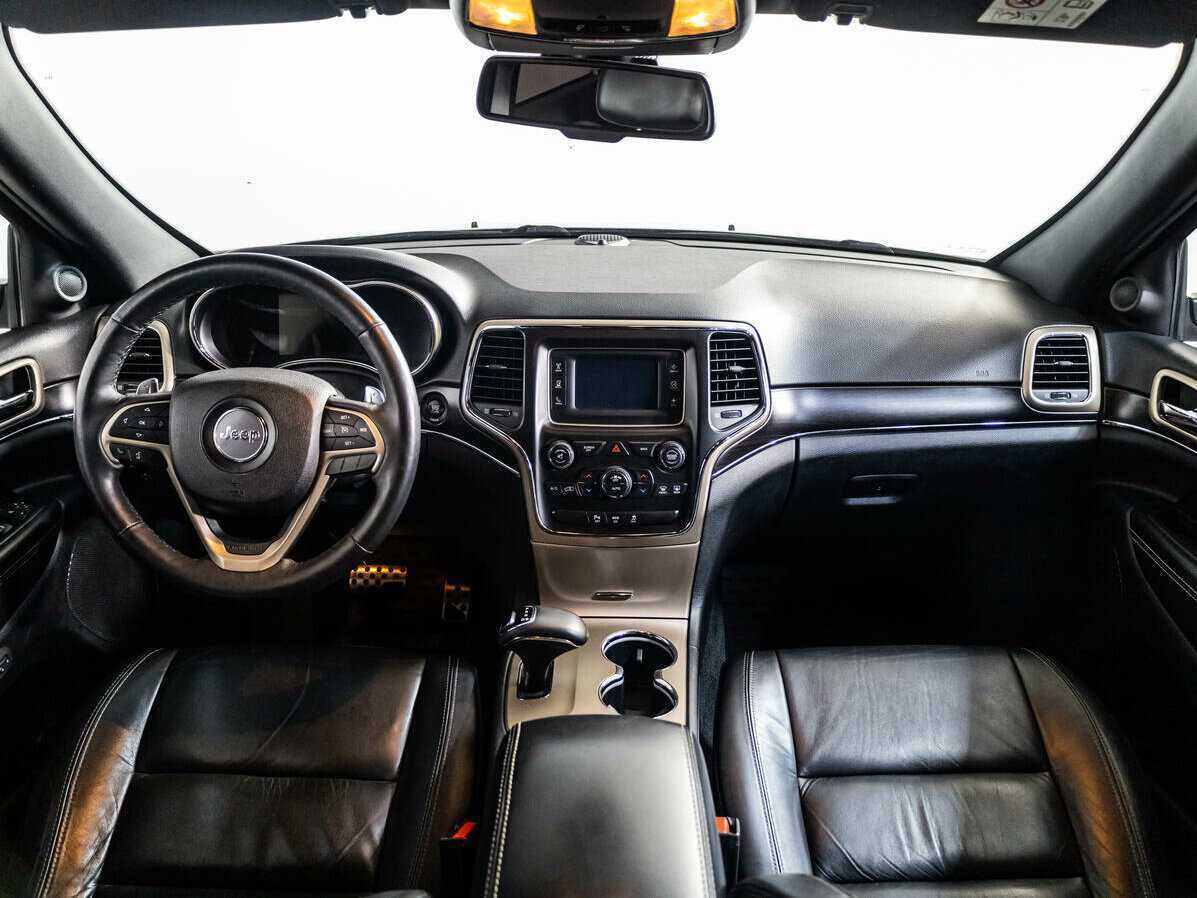 Купить Jeep Grand Cherokee с пробегом. Фото: #12