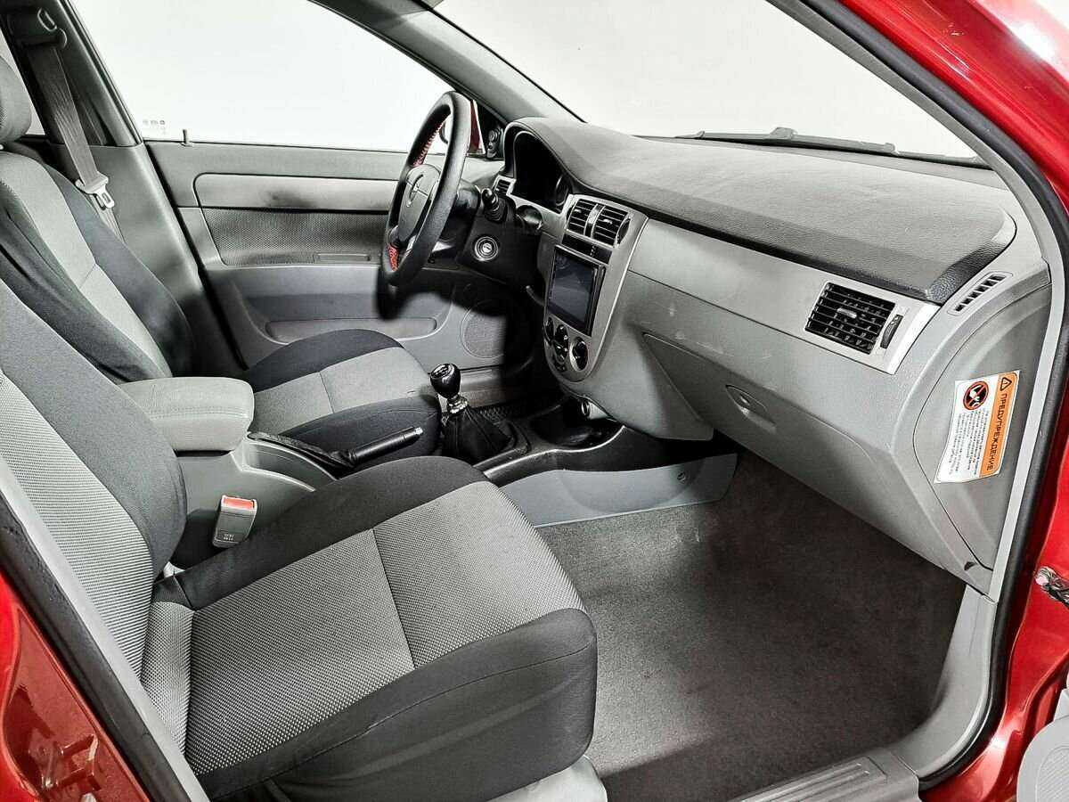 Купить Chevrolet Lacetti с пробегом. Фото: #5