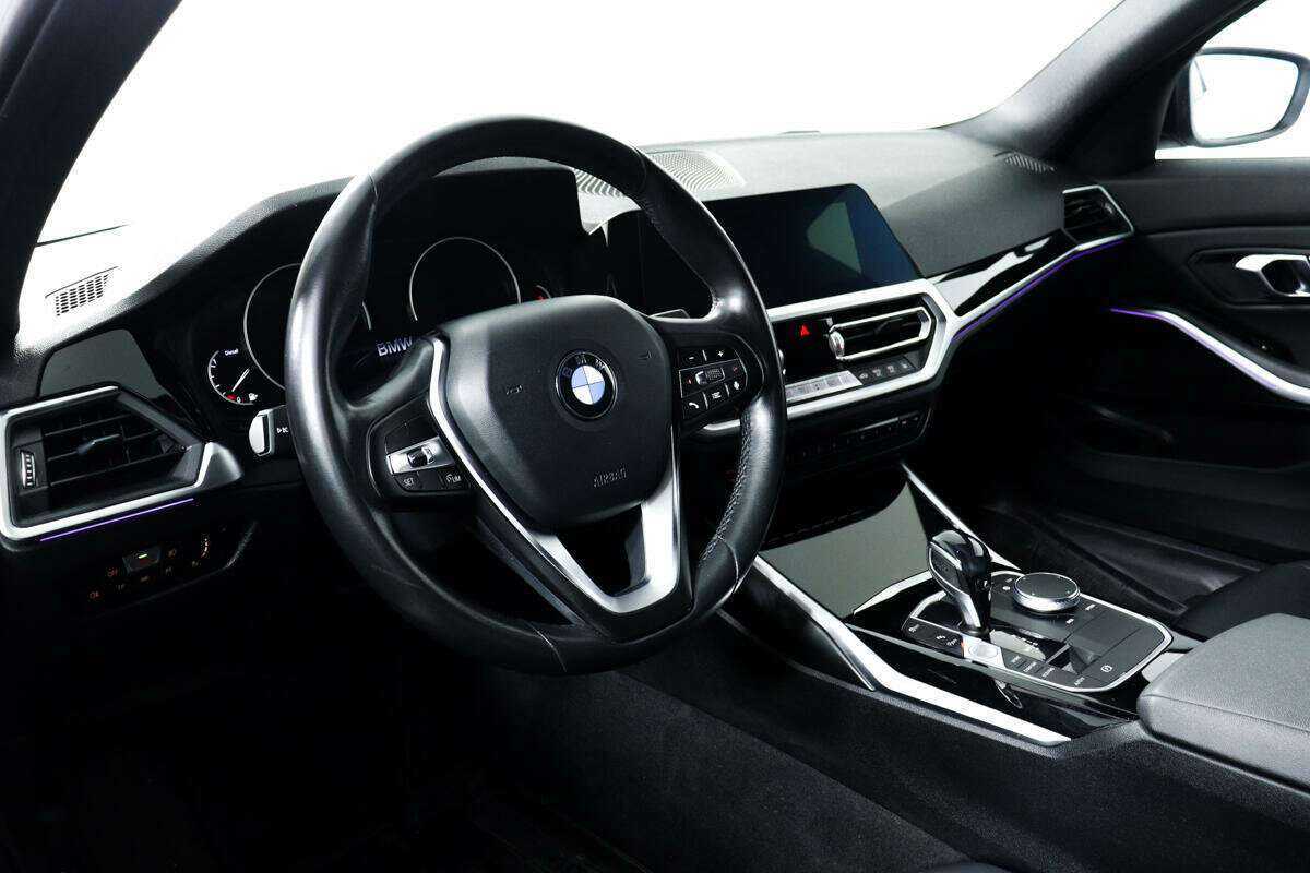 Купить BMW 3 серии с пробегом. Фото: #12