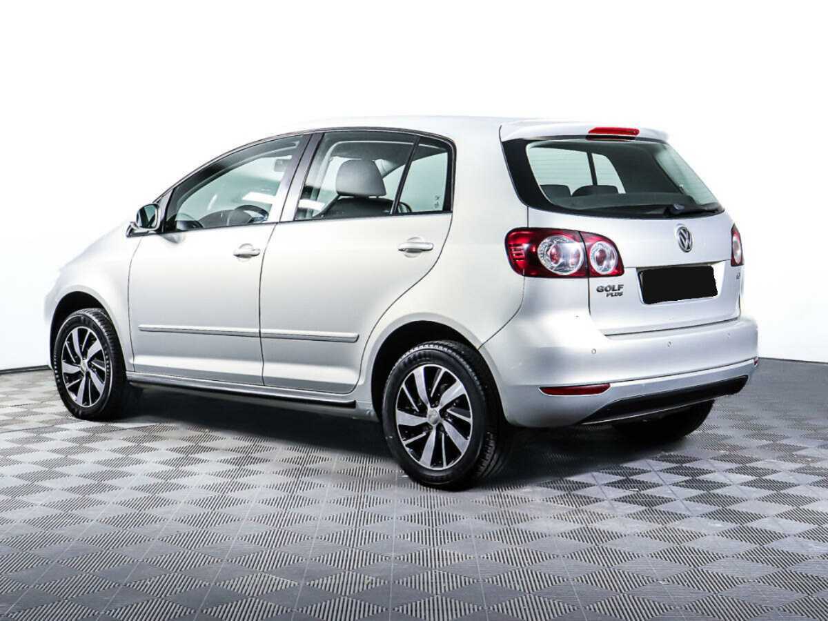 Купить Volkswagen Golf Plus с пробегом. Фото: #6