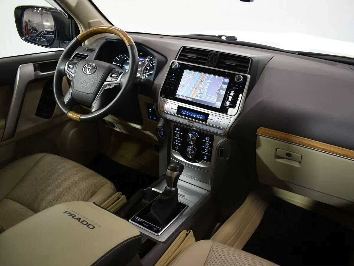 Купить Toyota Land Cruiser Prado с пробегом. Фото: #10