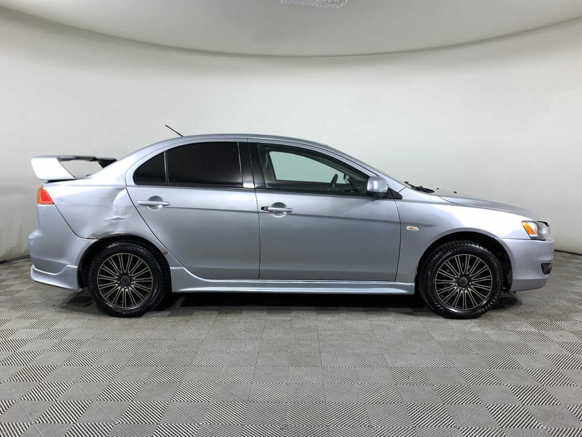 Купить Mitsubishi Lancer с пробегом. Фото: #3