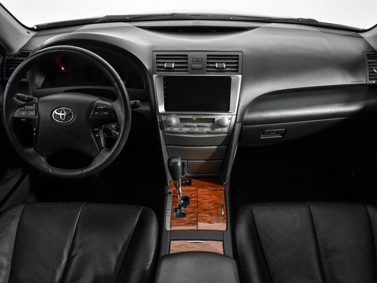 Купить Toyota Camry с пробегом. Фото: #12
