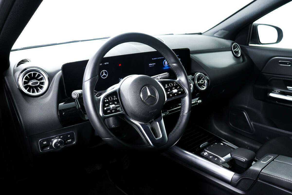 Купить Mercedes-Benz GLA с пробегом. Фото: #12