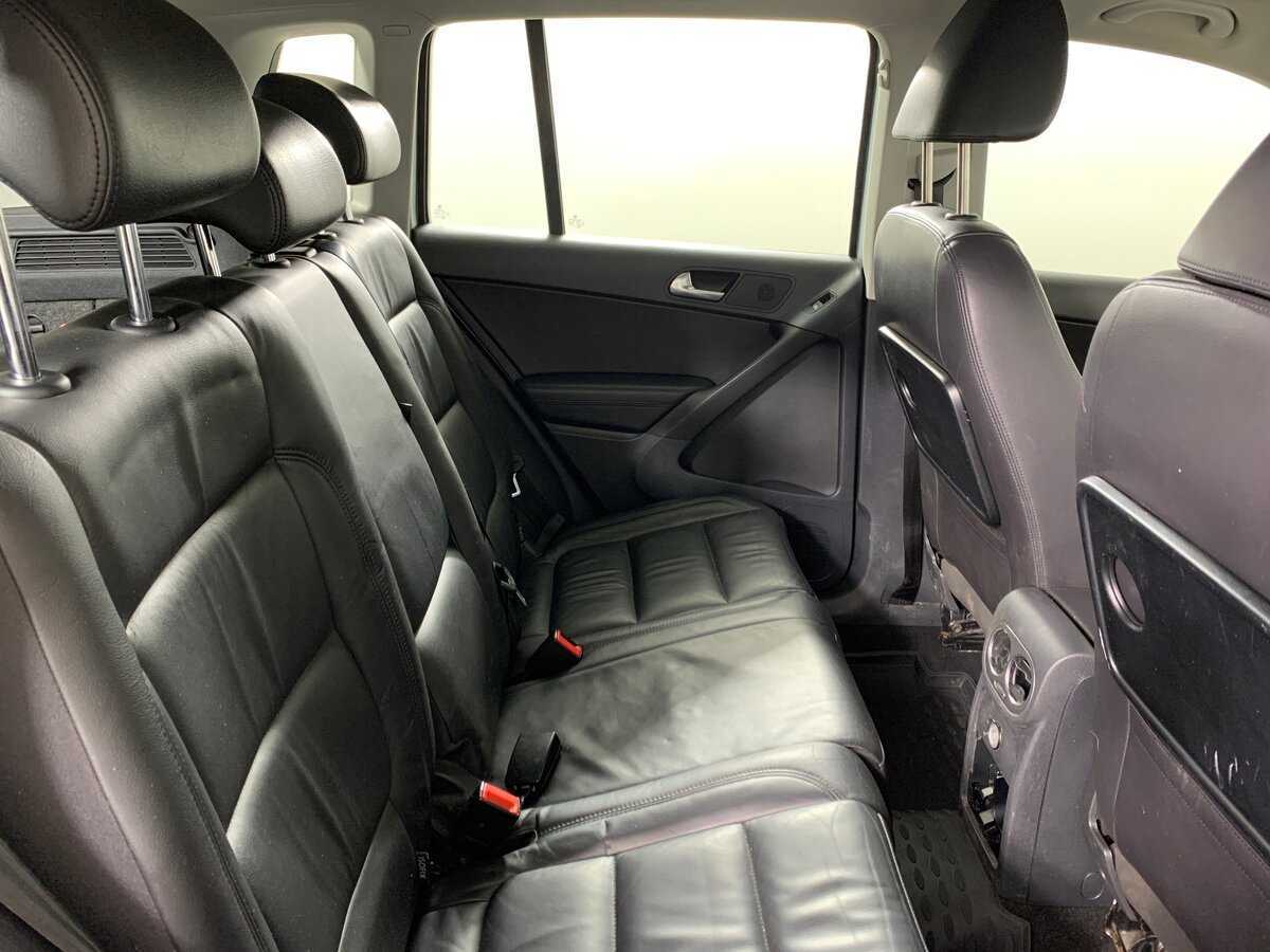 Купить Volkswagen Tiguan с пробегом. Фото: #17