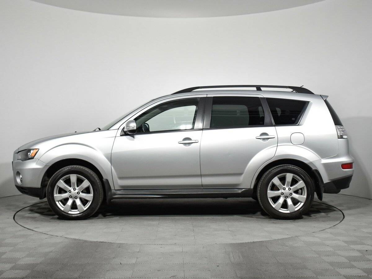 Купить Mitsubishi Outlander с пробегом. Фото: #7