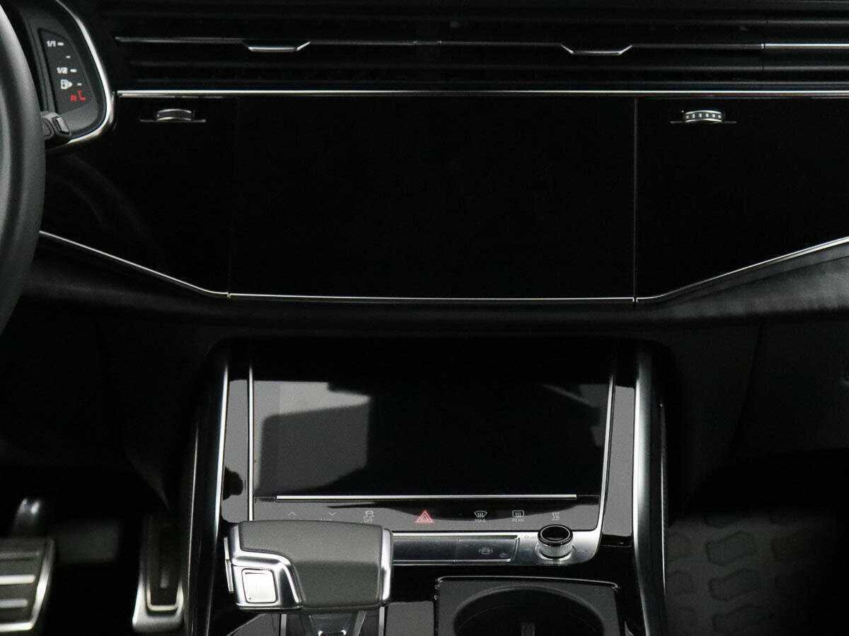 Купить Audi Q8 с пробегом. Фото: #16