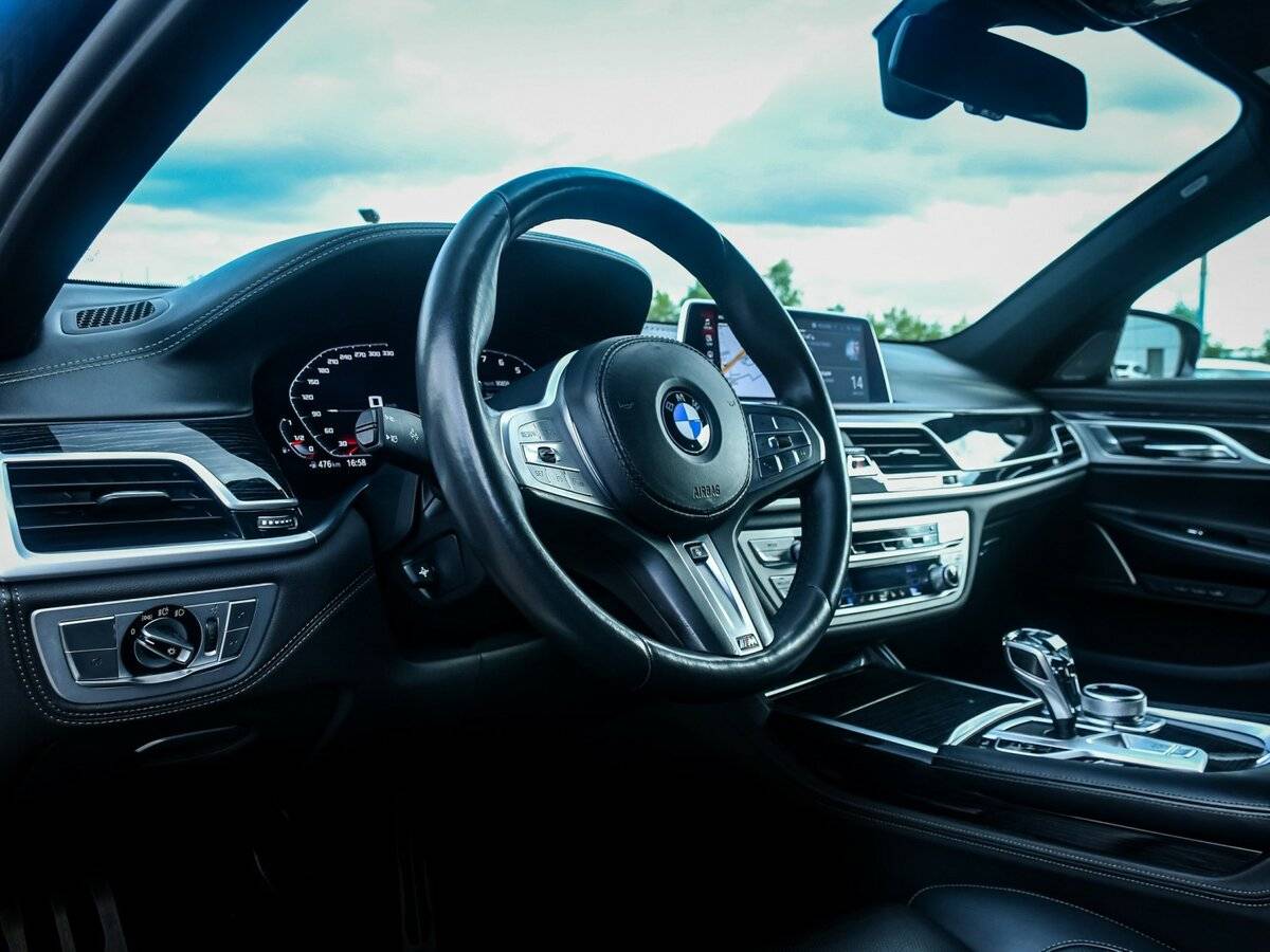 Купить BMW 7 серии с пробегом. Фото: #12