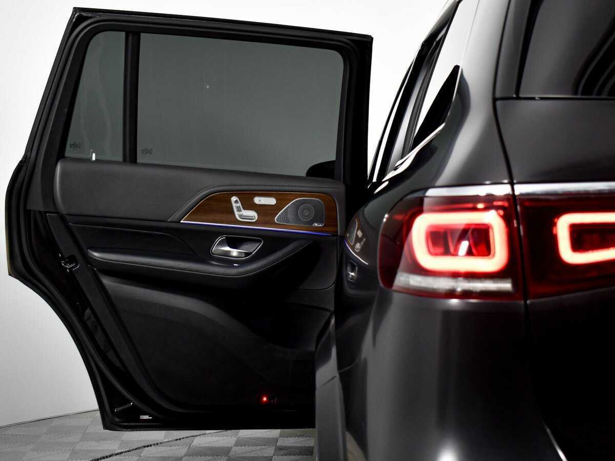 Купить Mercedes-Benz GLS с пробегом. Фото: #29