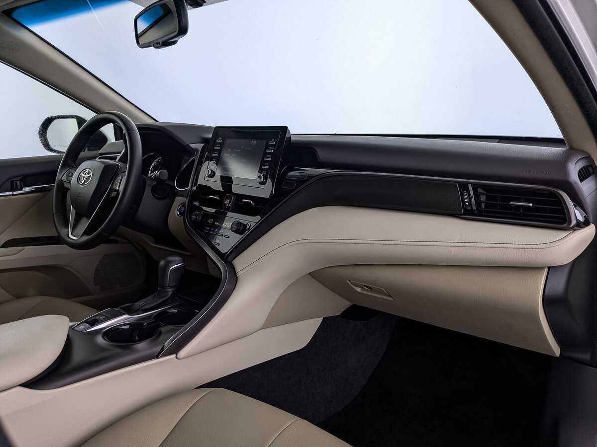 Купить Toyota Camry с пробегом. Фото: #8