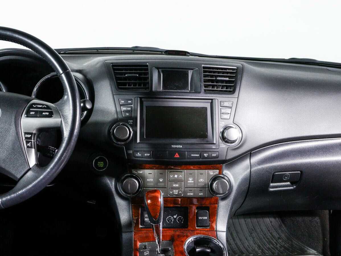 Купить Toyota Highlander с пробегом. Фото: #10
