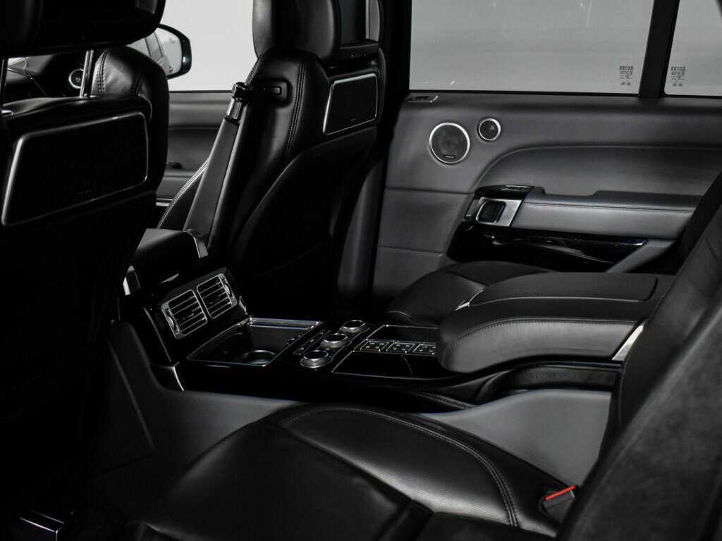 Купить Land Rover Range Rover с пробегом. Фото: #14