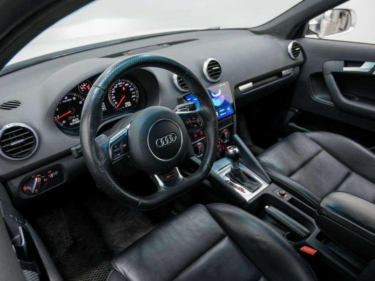 Купить Audi RS 3 с пробегом. Фото: #11