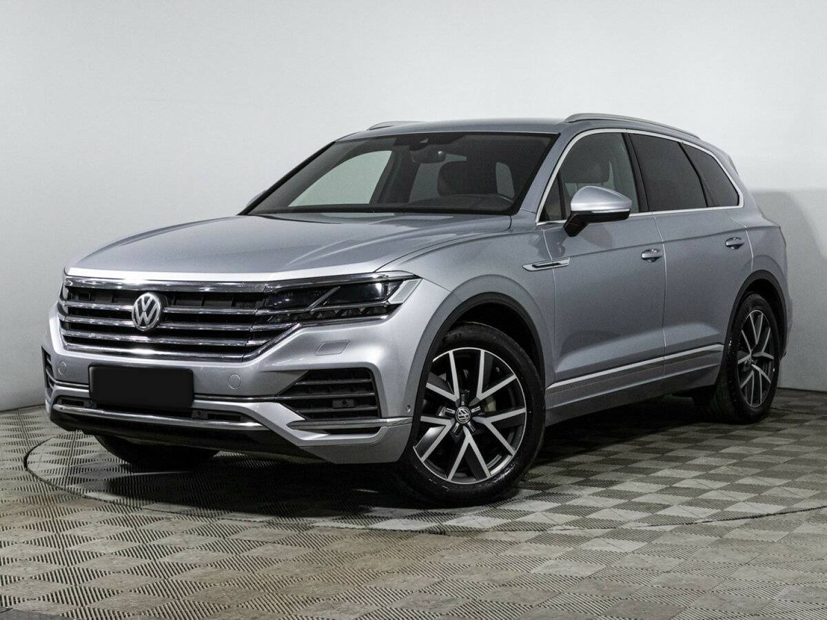 Купить Volkswagen Touareg с пробегом. Фото: #0