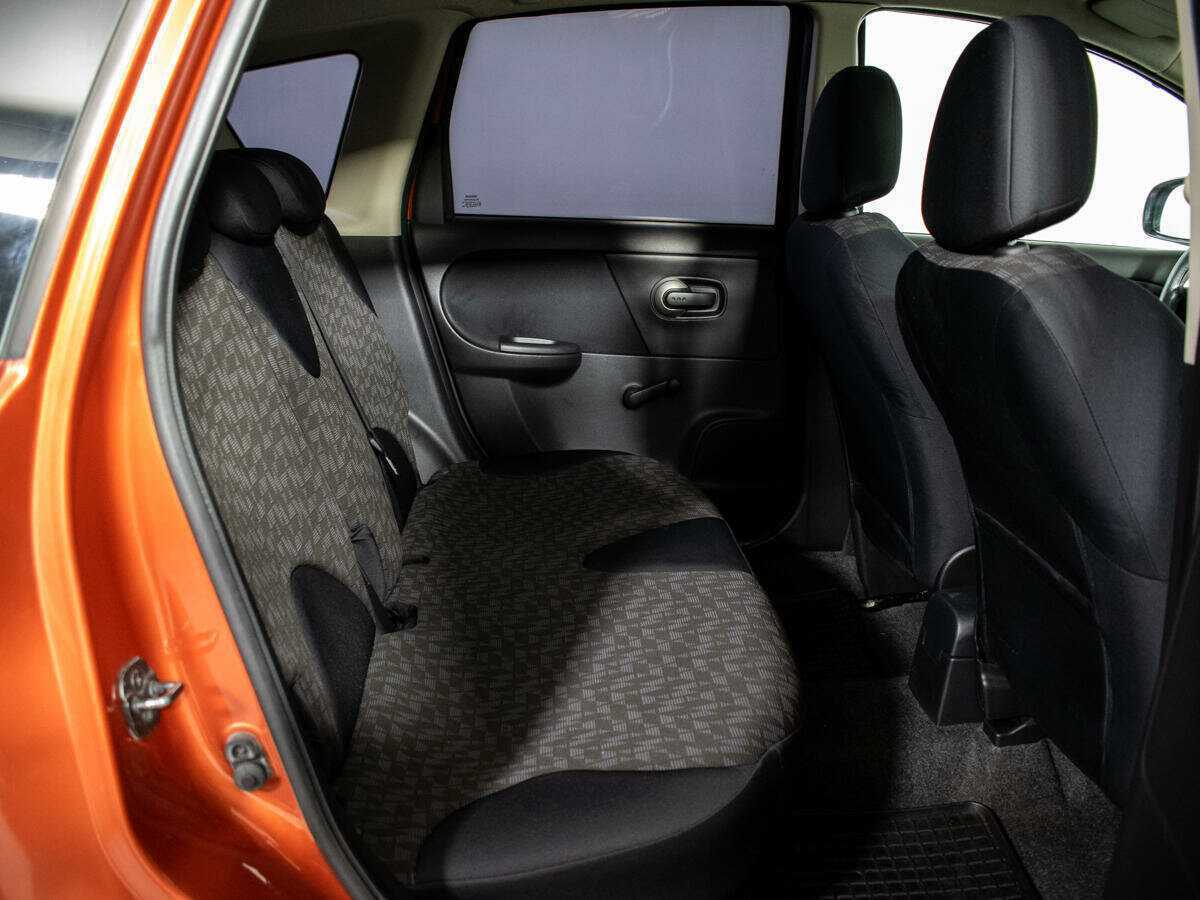 Купить Nissan Note с пробегом. Фото: #7