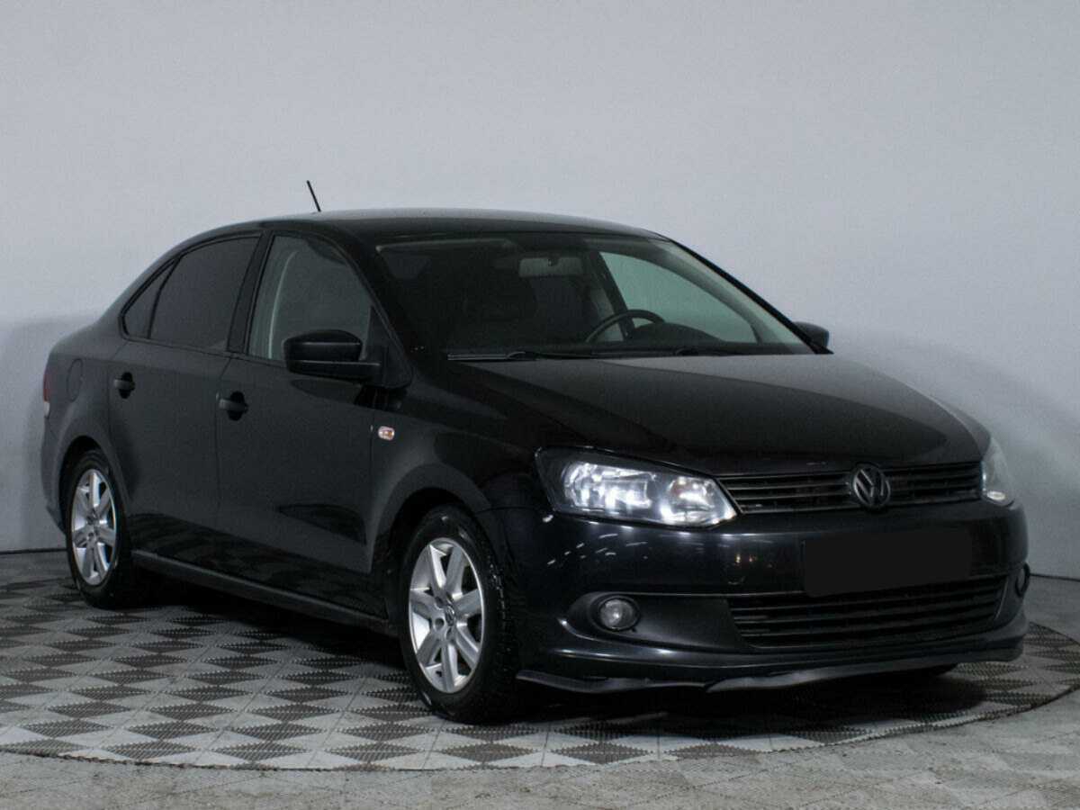 Купить Volkswagen Polo с пробегом. Фото: #2