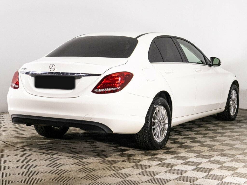 Купить Mercedes-Benz C-Класс с пробегом. Фото: #4