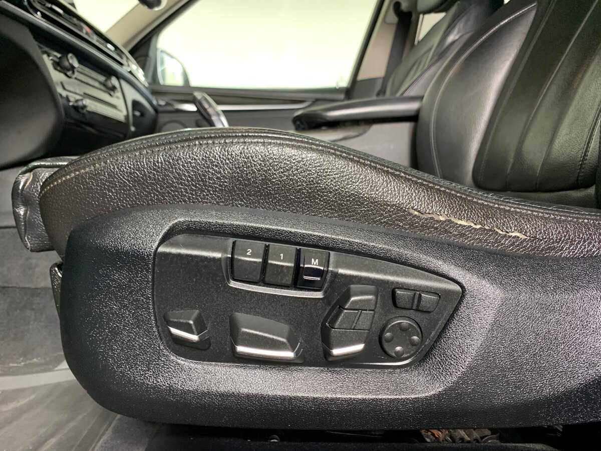 Купить BMW X5 с пробегом. Фото: #16