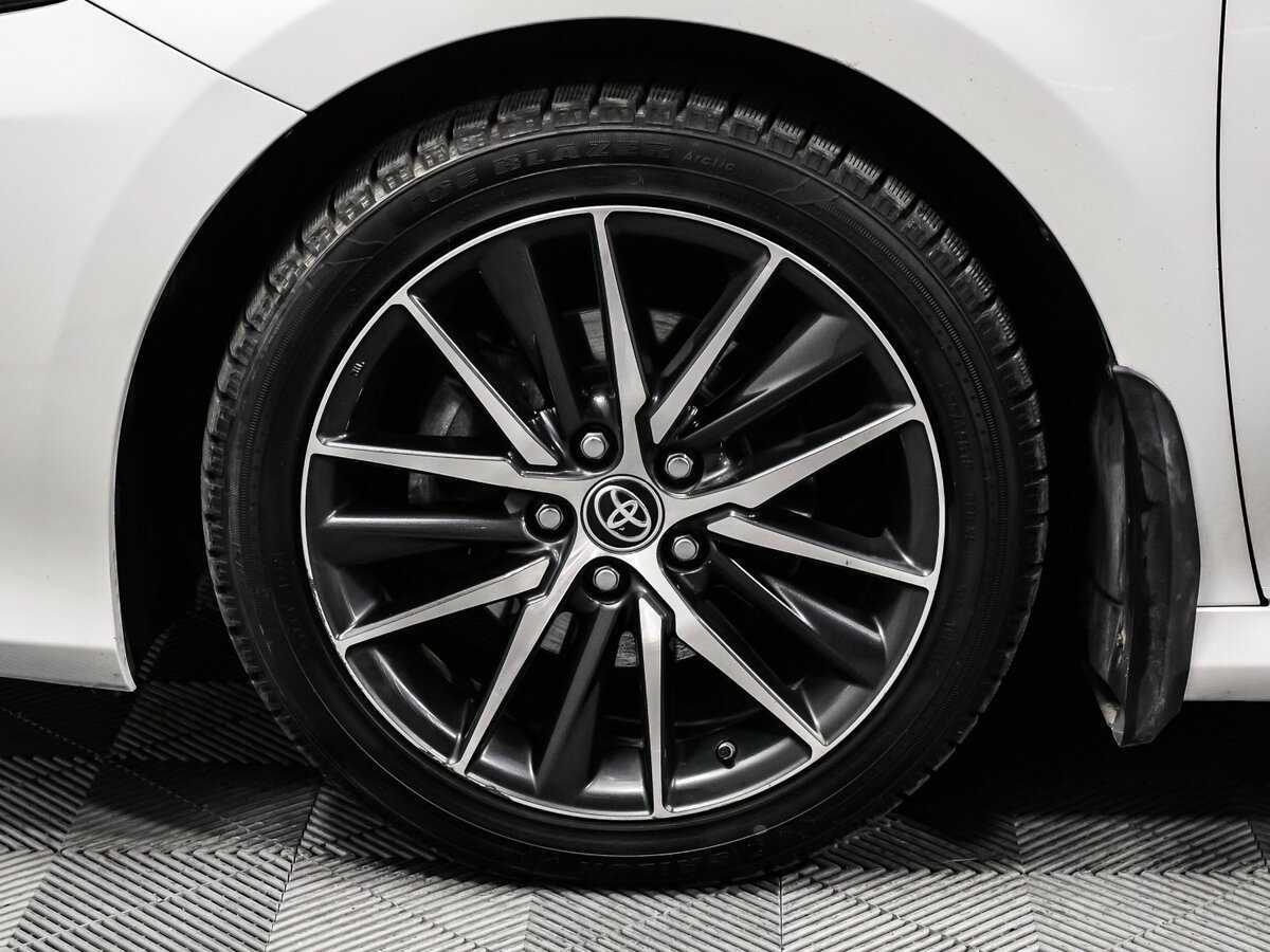 Купить Toyota Camry с пробегом. Фото: #16