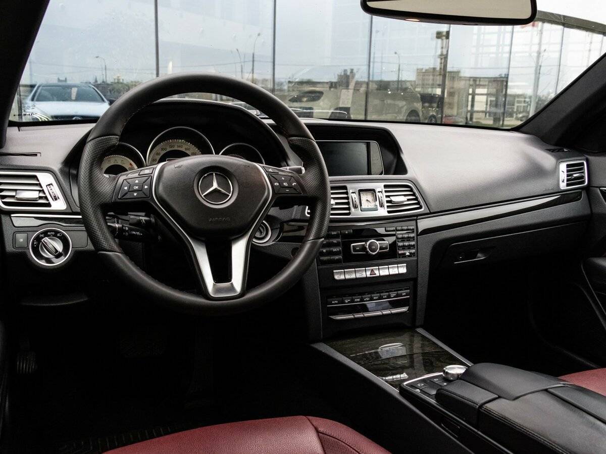 Купить Mercedes-Benz E-Класс с пробегом. Фото: #12