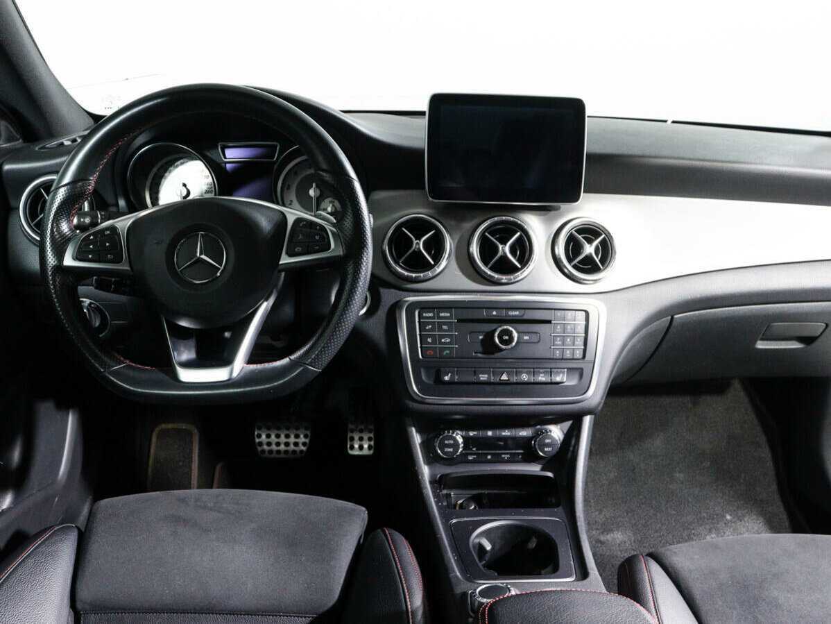 Купить Mercedes-Benz CLA с пробегом. Фото: #8