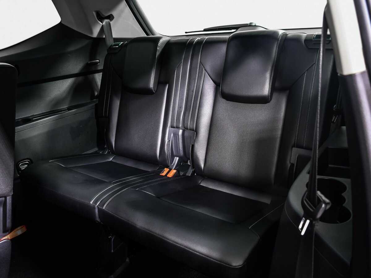 Купить Volkswagen Teramont с пробегом. Фото: #13