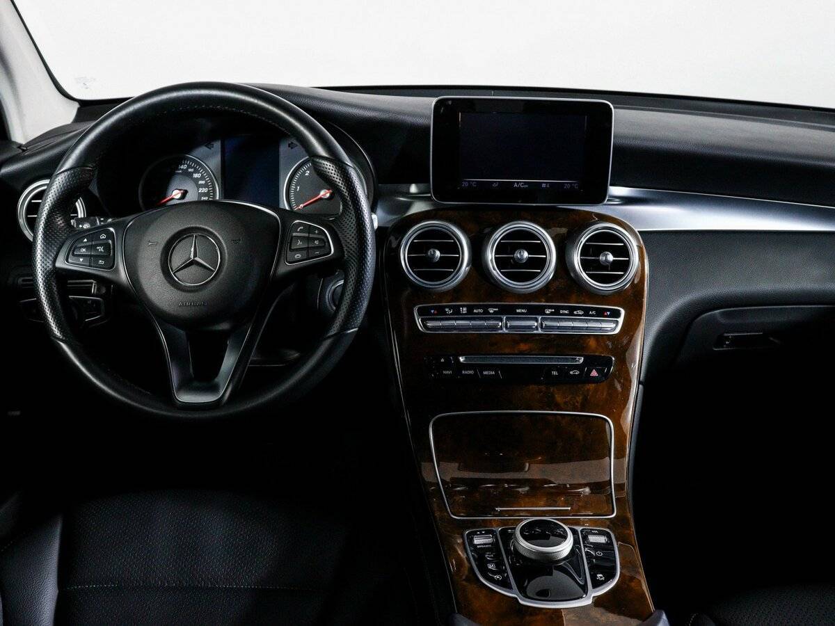 Купить Mercedes-Benz GLC с пробегом. Фото: #11