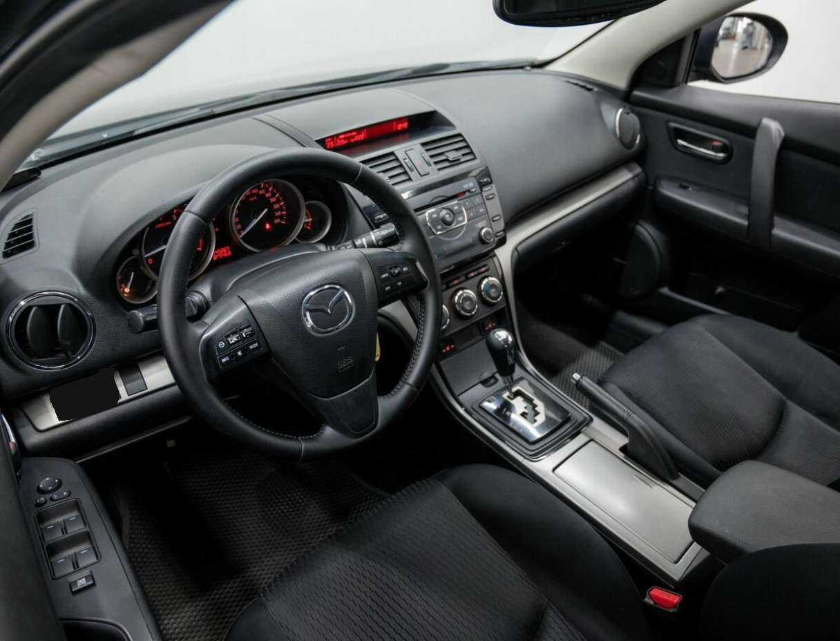 Купить Mazda 6 с пробегом. Фото: #12