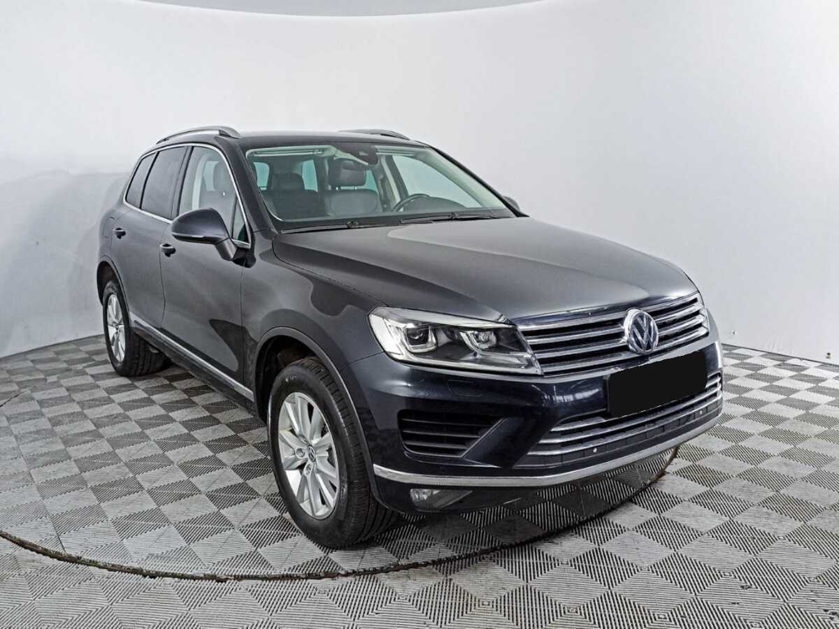 Купить Volkswagen Touareg с пробегом. Фото: #2