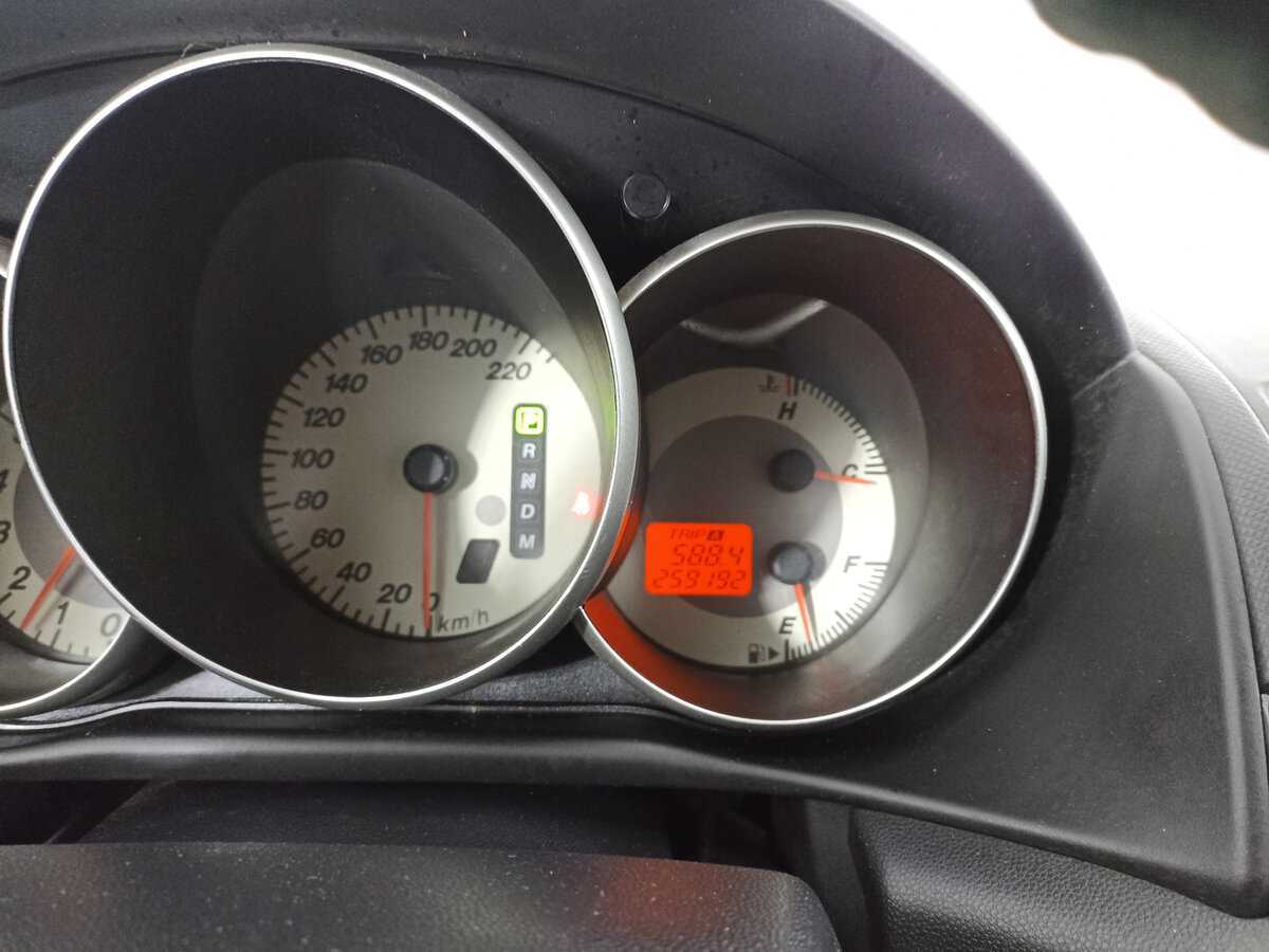 Купить Mazda 3 с пробегом. Фото: #12