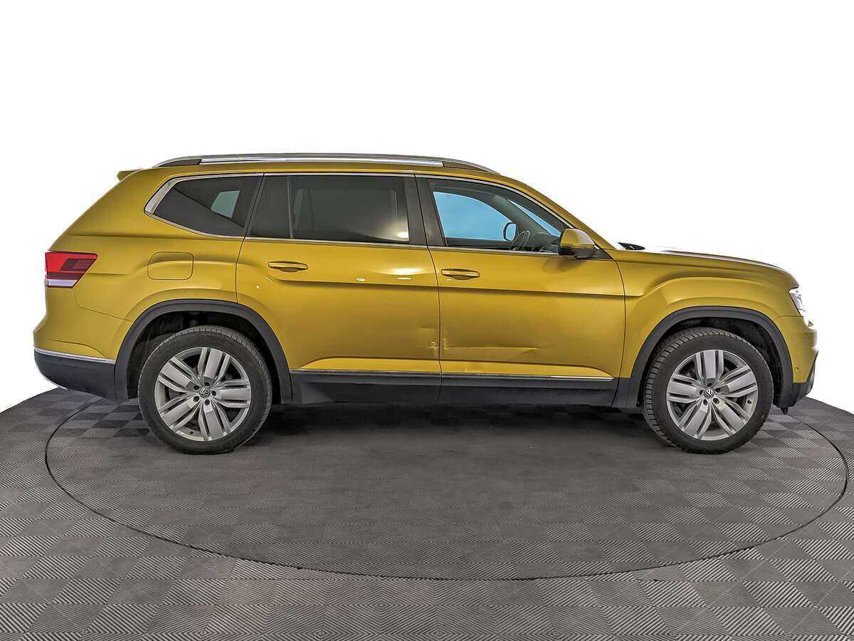 Купить Volkswagen Teramont с пробегом. Фото: #3