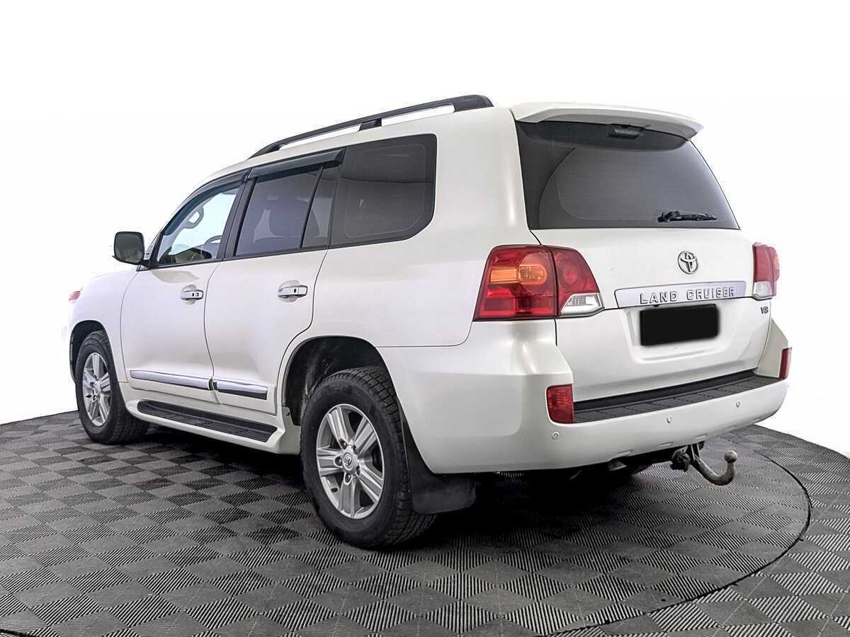 Купить Toyota Land Cruiser с пробегом. Фото: #6