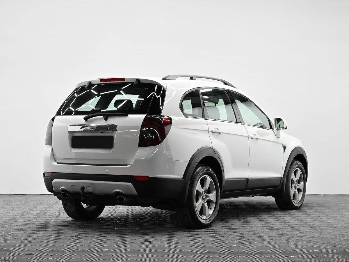 Купить Chevrolet Captiva с пробегом. Фото: #3