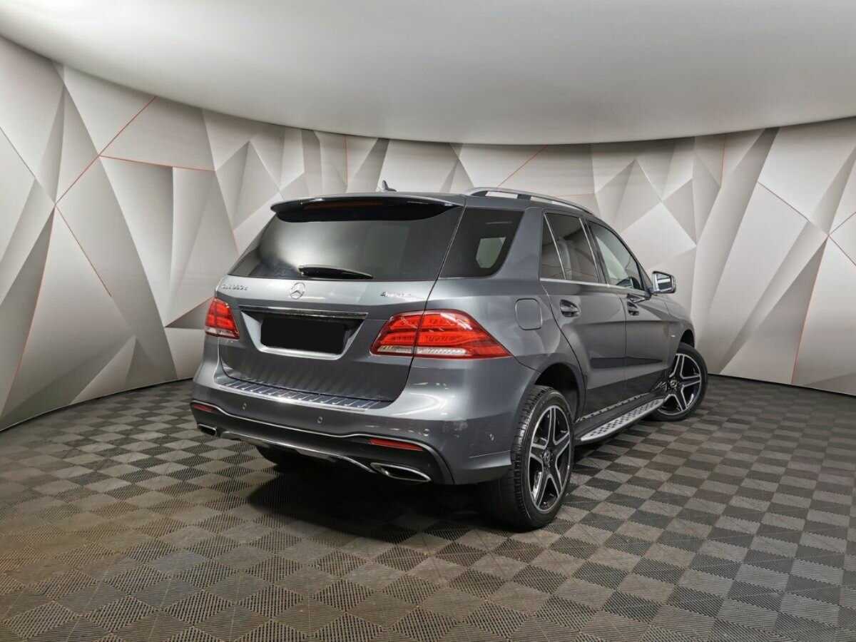 Купить Mercedes-Benz GLE с пробегом. Фото: #1