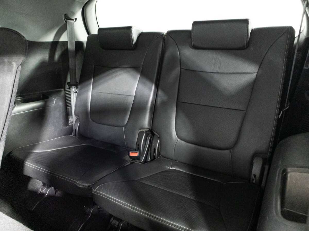 Купить Kia Sorento с пробегом. Фото: #14