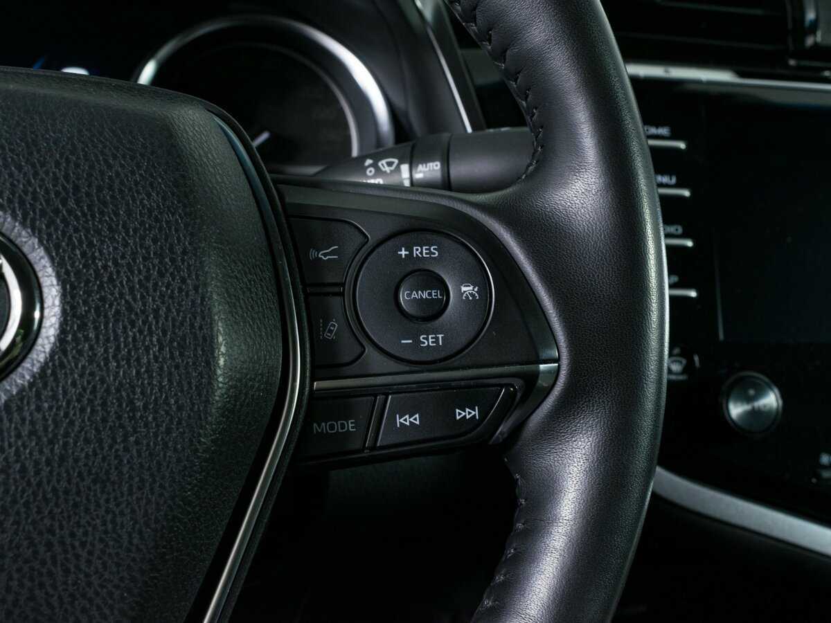 Купить Toyota Camry с пробегом. Фото: #13