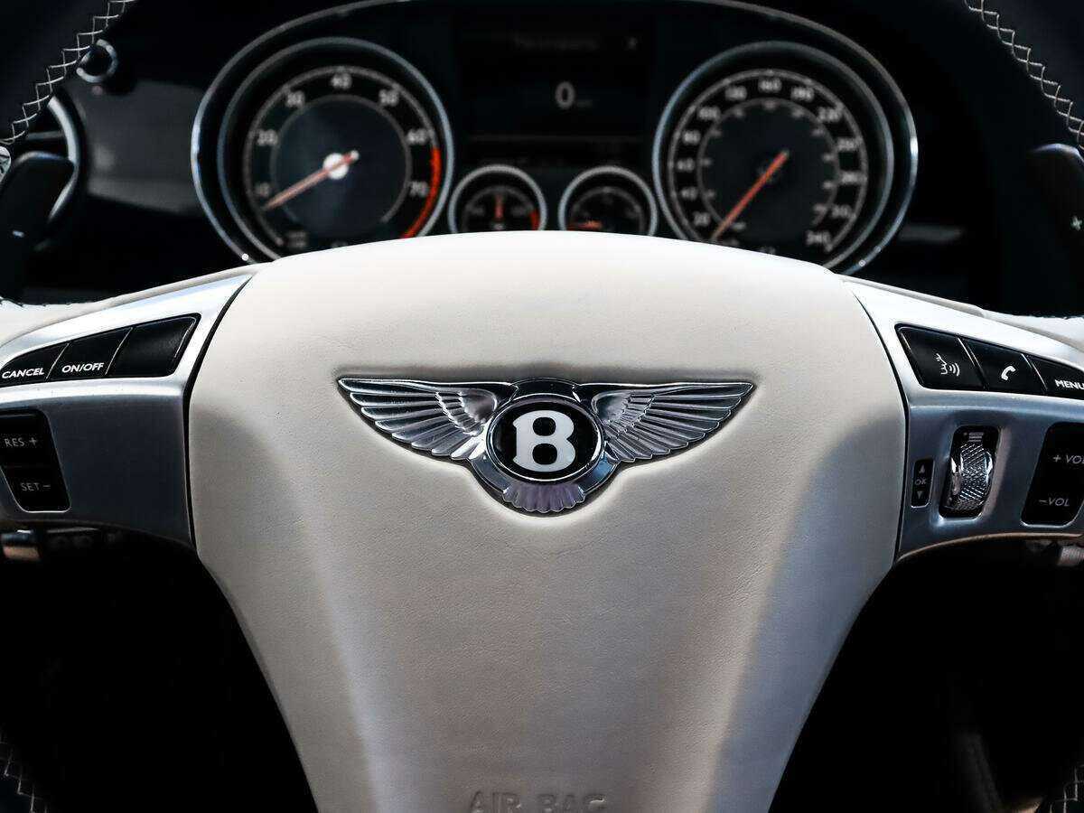 Купить Bentley Continental GT с пробегом. Фото: #15