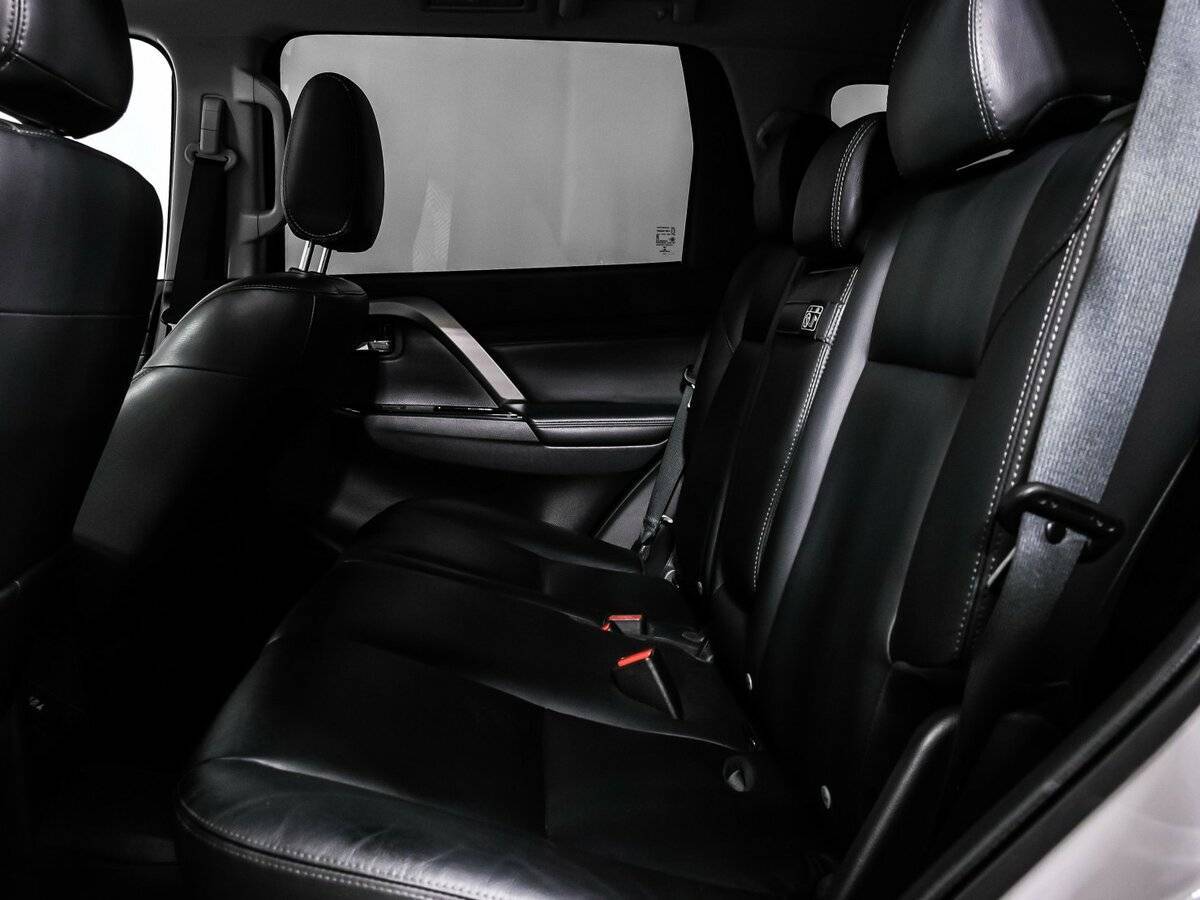 Купить Mitsubishi Pajero Sport с пробегом. Фото: #12