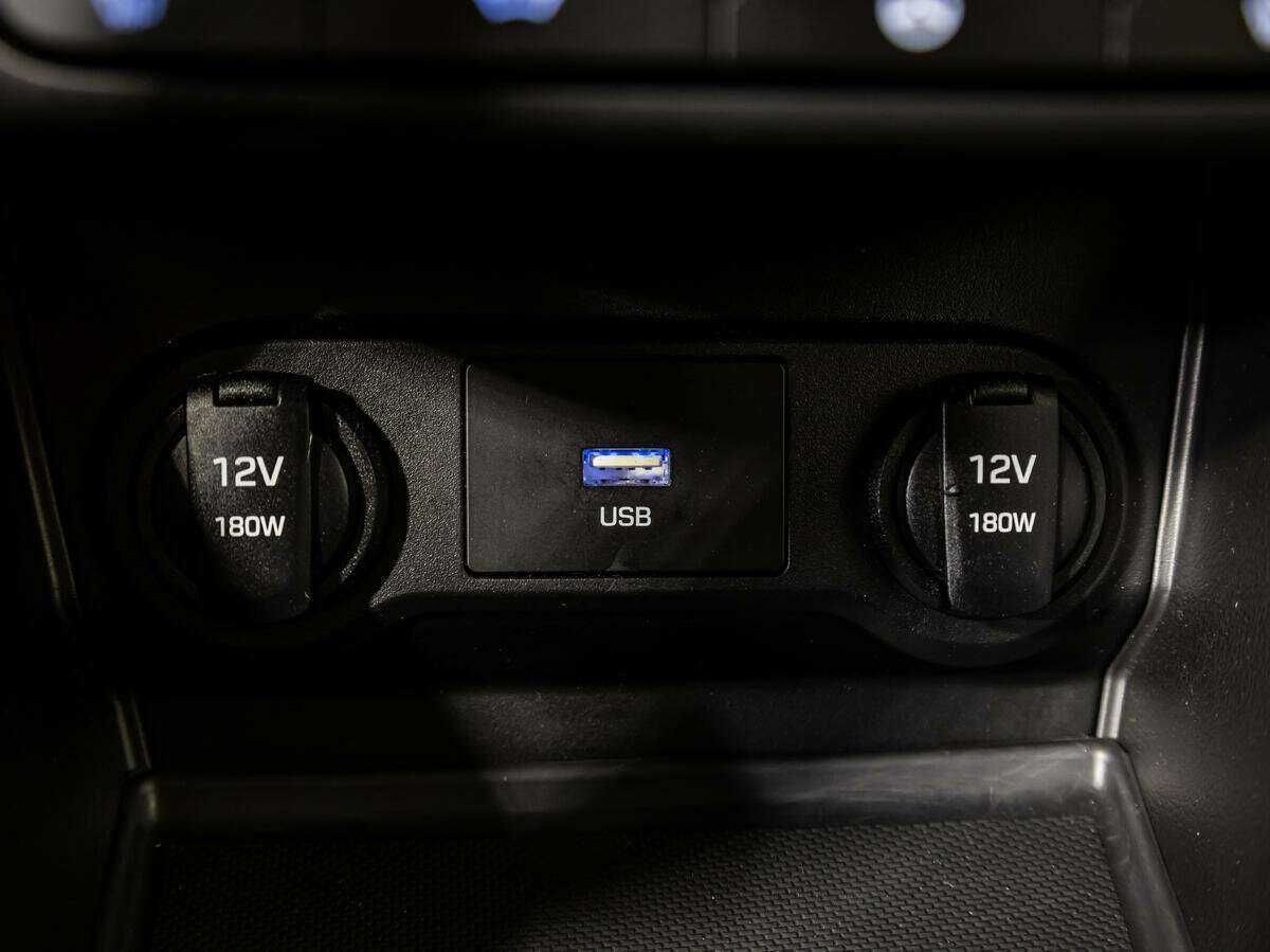 Купить Hyundai Solaris с пробегом. Фото: #16
