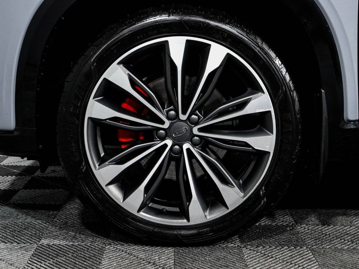Купить Geely Tugella с пробегом. Фото: #14