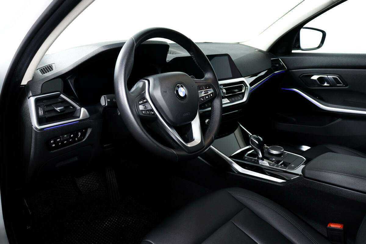 Купить BMW 3 серии с пробегом. Фото: #10