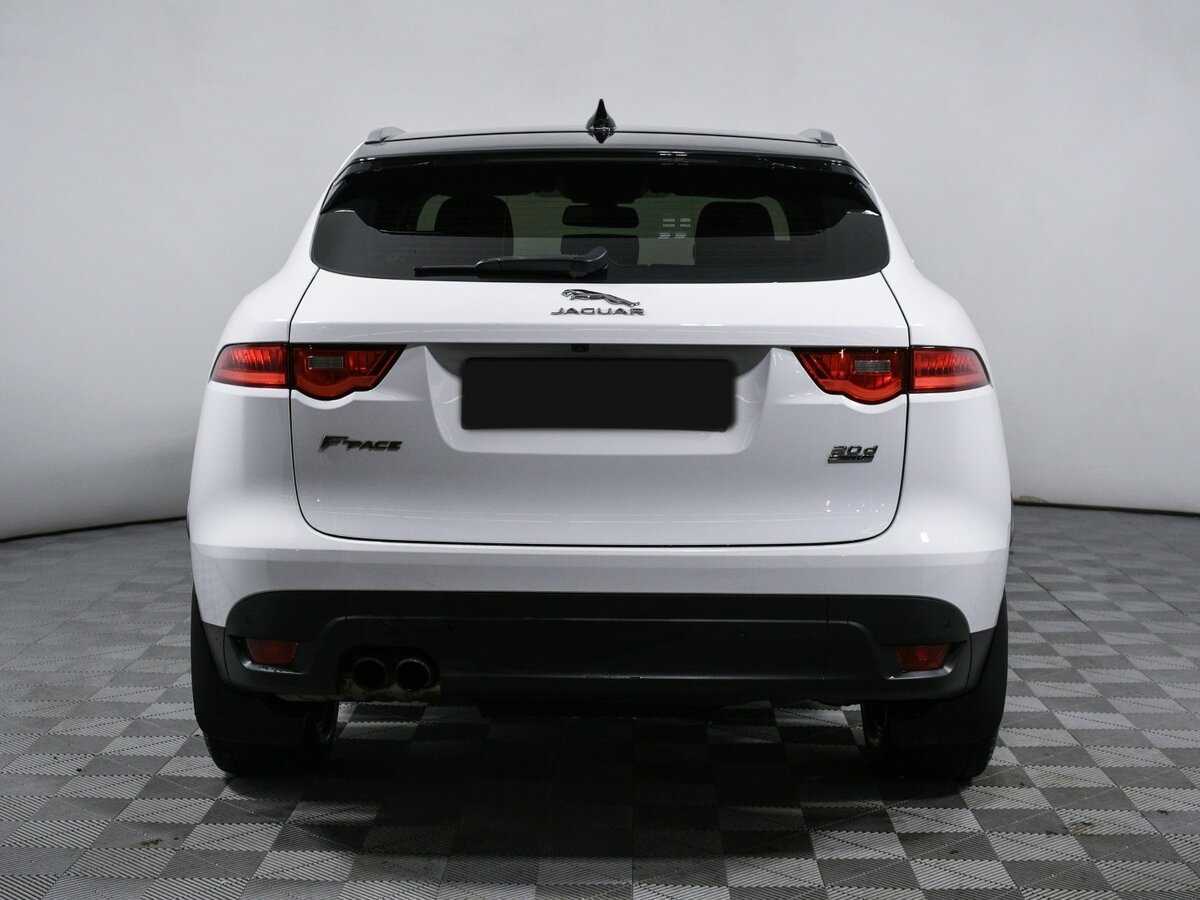 Купить Jaguar F-Pace с пробегом. Фото: #4