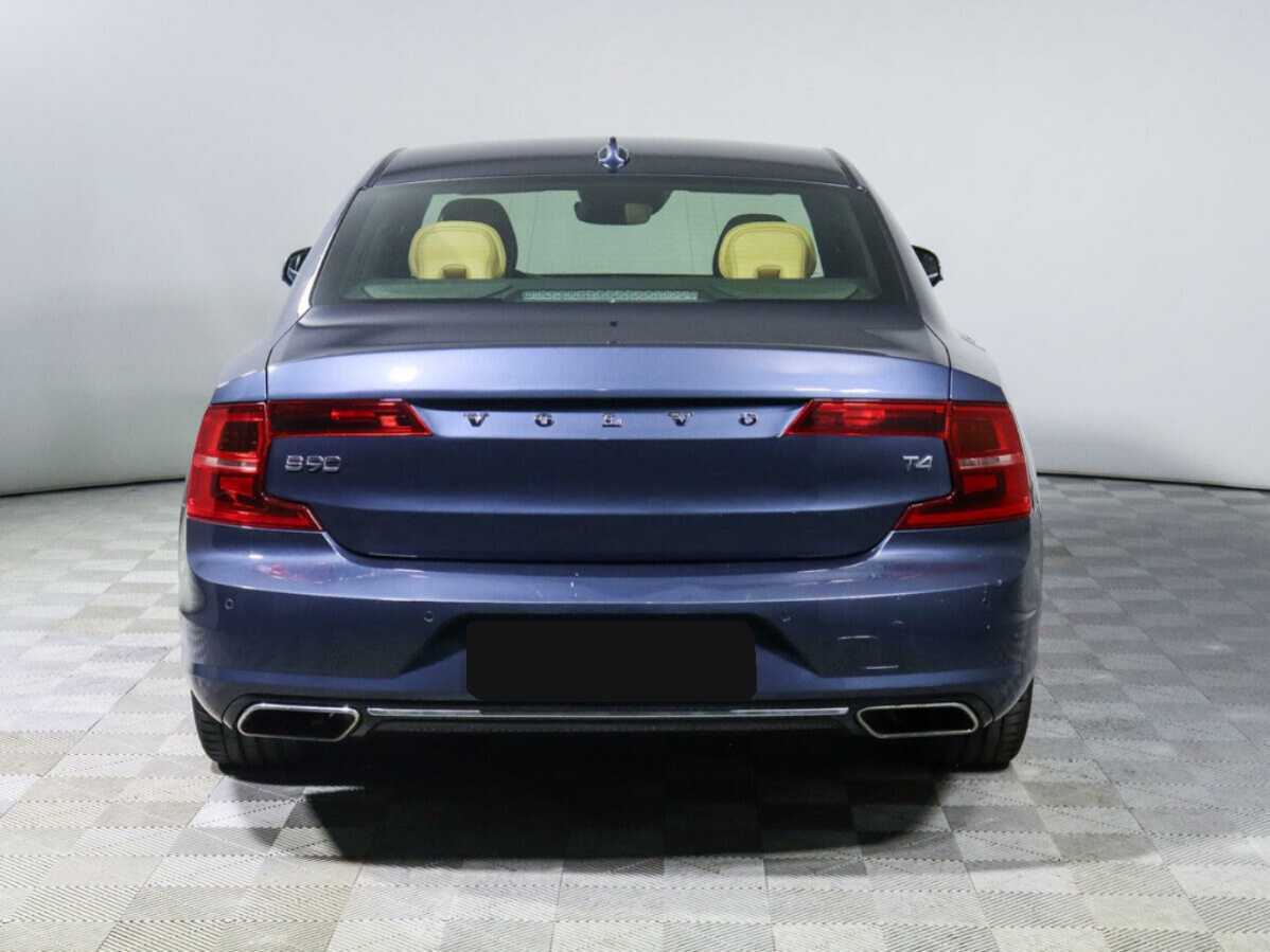 Купить Volvo S90 с пробегом. Фото: #4