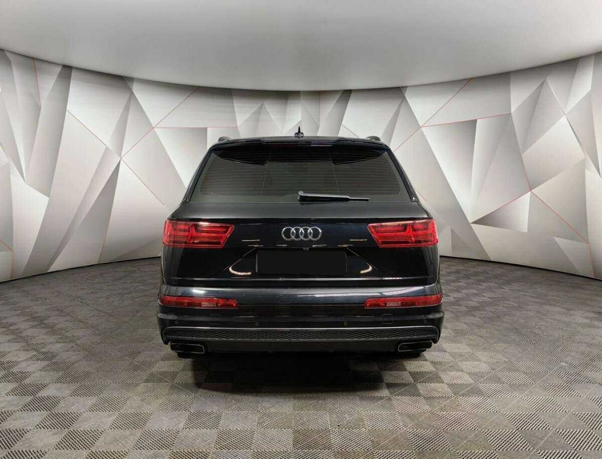 Купить Audi Q7 с пробегом. Фото: #7